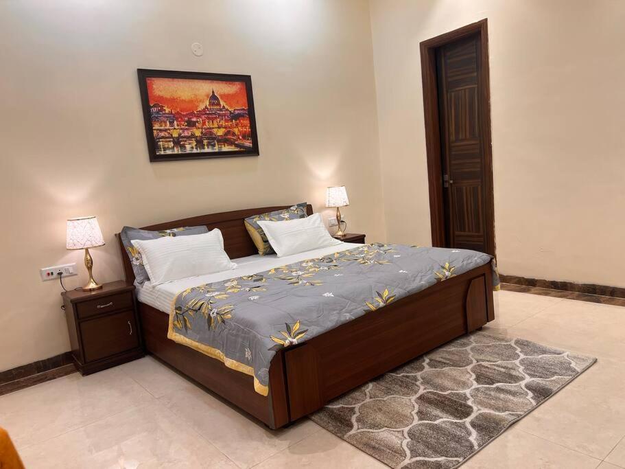 5Bhk Home Away From Home At Ranjit Avenue Amritsar Exterior foto